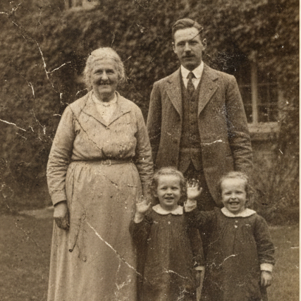 Restauration – Alte oder beschädigte Fotos reparieren